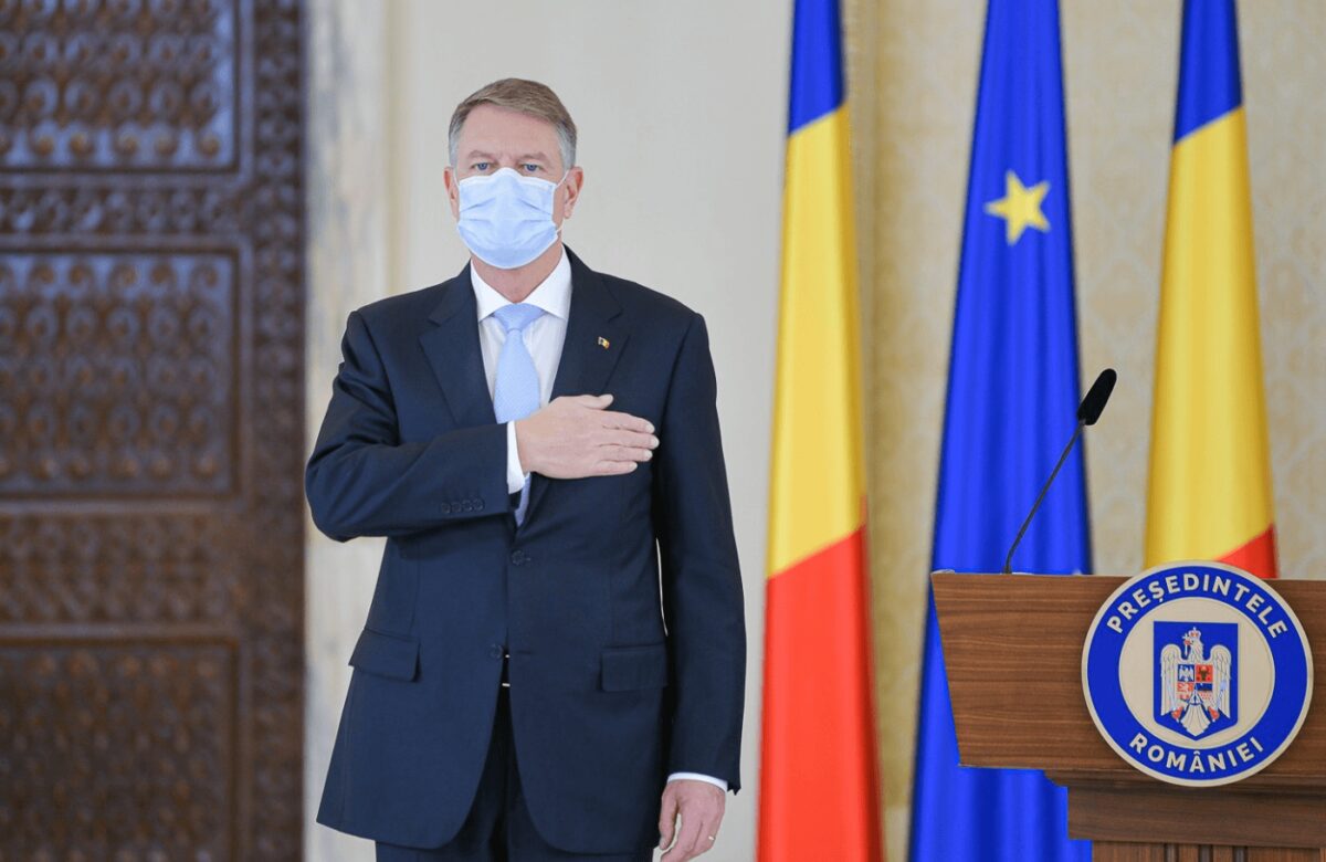 Klaus Iohannis: Sfintele Paşti să ne întărească credinţa şi speranţa
