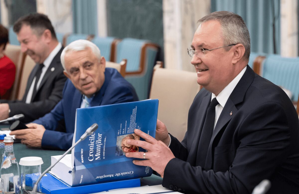 Prima întâlnire a Consiliului Naţional al Muntelui, sub coordonarea lui Ciucă. Care au fost temele de discuție