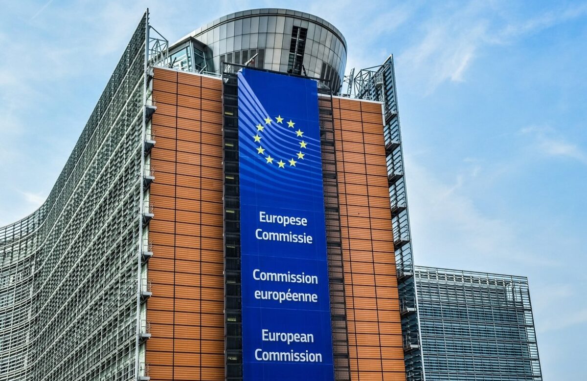 Comisia Europeană, proceduri de infringement în domeniul Justiţiei: România a transpus incorect două directive