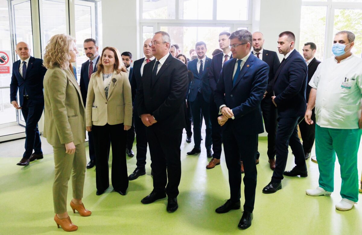 Ciucă: Infrastructura spitalicească din România are nevoie de investiții și de dotări la cele mai înalte standarde