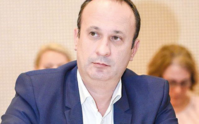 Câciu, indicat drept principalul vinovat pentru minusul de 20 de miliarde de lei de la Buget