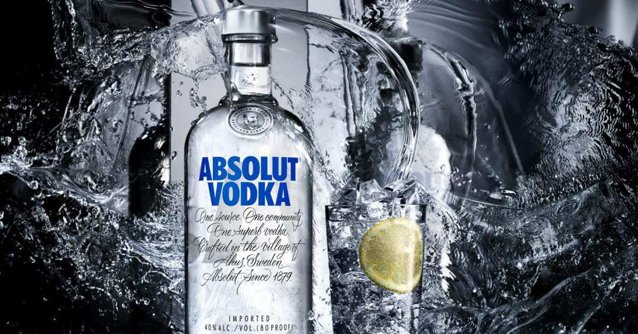Un mare producător de alcool suspendă exporturile de vodcă în Rusia