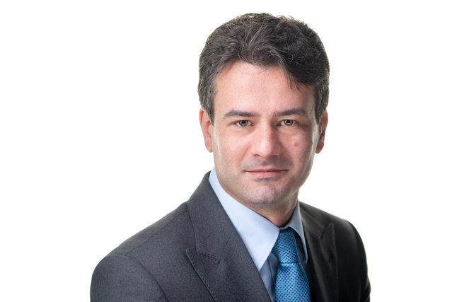 ROCA Industry supune aprobării acţionarilor transferul pe piaţa principală BVB, împreună cu achiziţia ELECTROPLAST şi o majorare semnificativă de capital