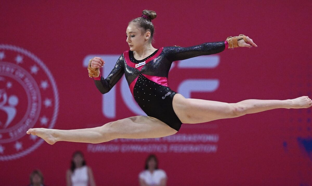 România ratează medalia în proba pe echipe la Campionatele Europene de gimnastică