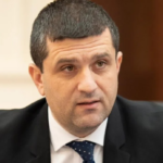 Radu Miruță atrage atenția că PSD nu le poate impune liberalilor pe cine să-şi desemneze premier: „Ce facem, le spunem şi noi celor din PSD să aibă alți deputați în Gorj?”